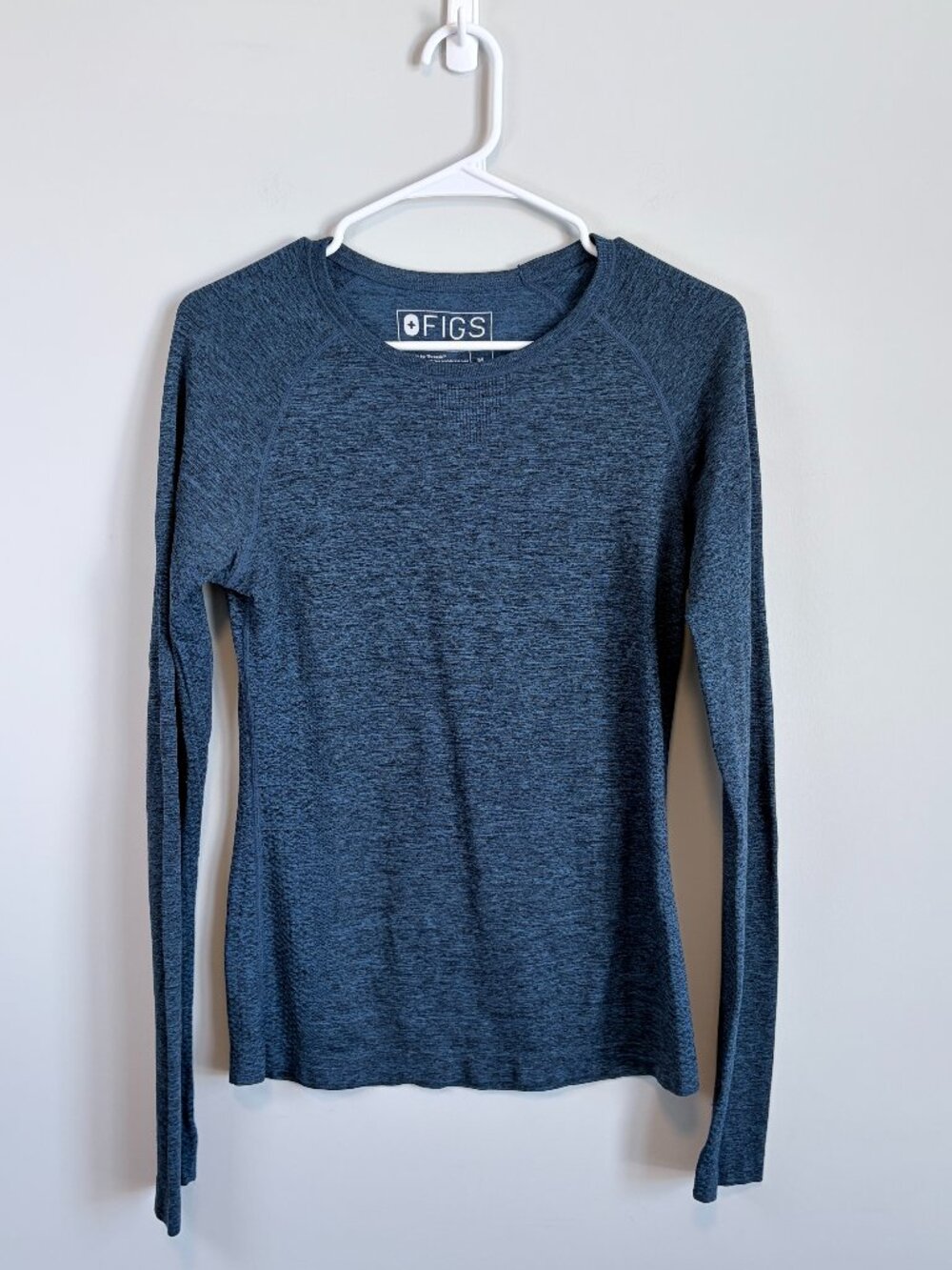 Figs Salta Seamless Long Sleeve Underscrub Shirt Blue Utility Women's Size M